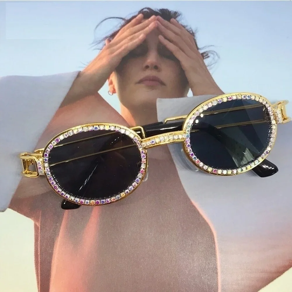 Premium Sunglasses Men Goggles Reveal Y2K Aesthetic Accents Alongside Dark Tints